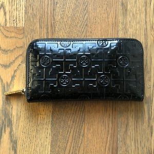 Authentic Tory Burch Wallet